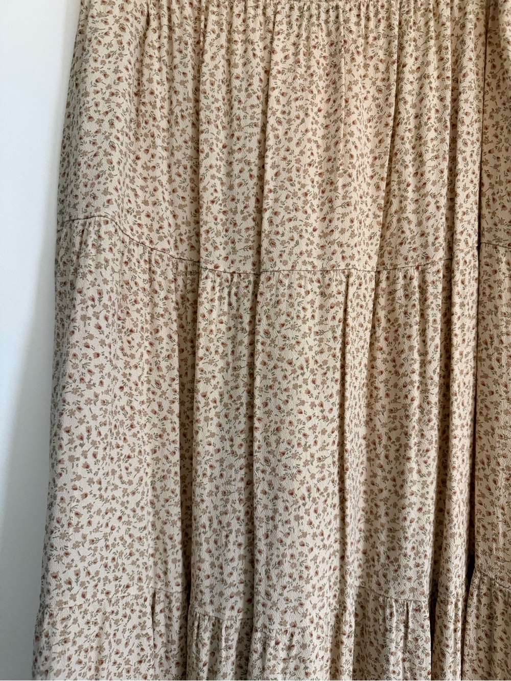 Brandy Melville Izzy Floral Maxi Skirt - Picture 4 of 7